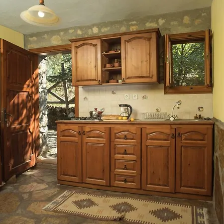 木屋 Bayirkoy Sleeps 6 Pool Air Con Wifi *