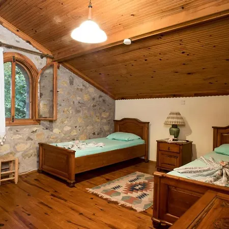 Bayirkoy Sleeps 6 Pool Air Con Wifi