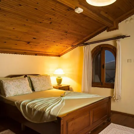 Bayirkoy Sleeps 6 Pool Air Con Wifi 木屋 Bayirkoy (Marmaris)